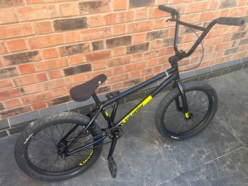 Bmx bike tall - bike, ramp