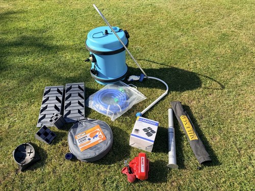 Caravan starter kit - caravan, ramps