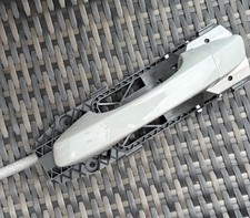 SKODA FABIA MK3 (NJ) 2014-2022 LEFT FRONT DOOR HANDLE METEOR GREY 5N0837017E