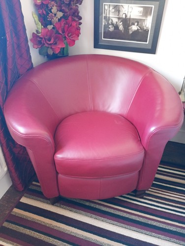 Red leather tub chair - tub,