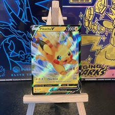 Pikachu V SWSH285 - Black Star