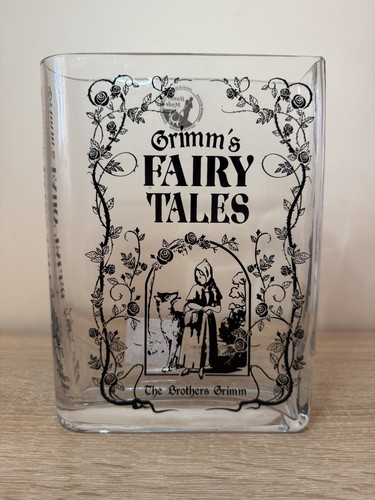 Maxx halloween glass book - tk,
