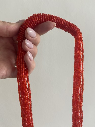 Strands tibetan red - tibetan,