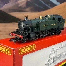 Boxed Hornby R2098D GWR 2-6-2T