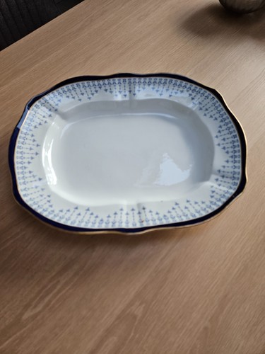 Royal crown derby carving - royal,