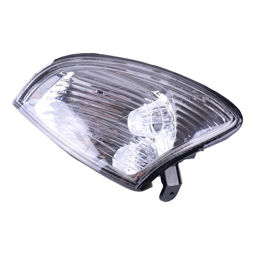Front right turn signal - front,