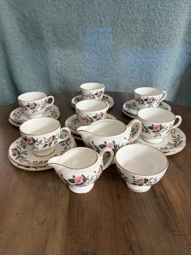 Wedgwood hathaway rose - wedgwood, bone