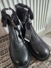 Next Forever Comfort Ladies