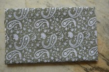2.5 Yard Hand Printed Paisley