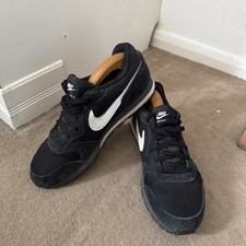 nike md runner 2 size uk 9