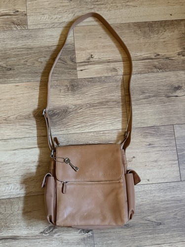 Fossil tan leather saddle bag - tan,