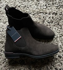 Men’s Brown Tommy Hilfiger Core Suede Chelsea Boots Size 11 With Tags