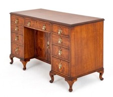 Walnut Gillows Desk Queen Anne