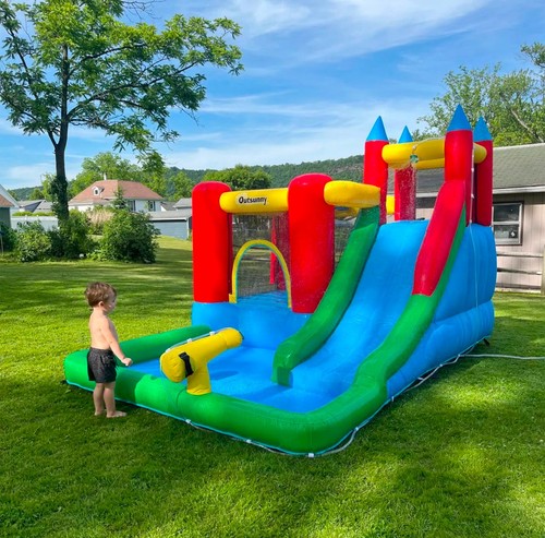 Inflatable bounce house - 6-in-1,