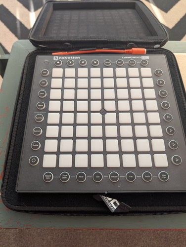 Novation launchpad pro pad - novation,