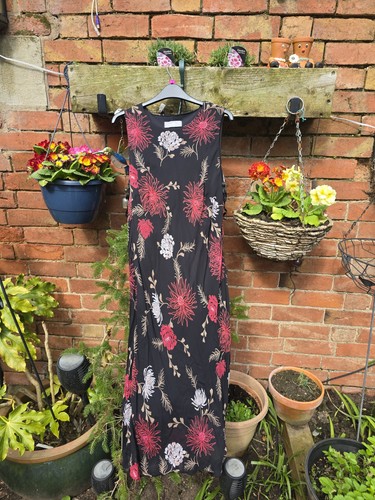 Wallis black floral sleeveless - black,