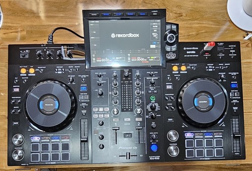 Pioneer xdj rx3 channel - pioneer,