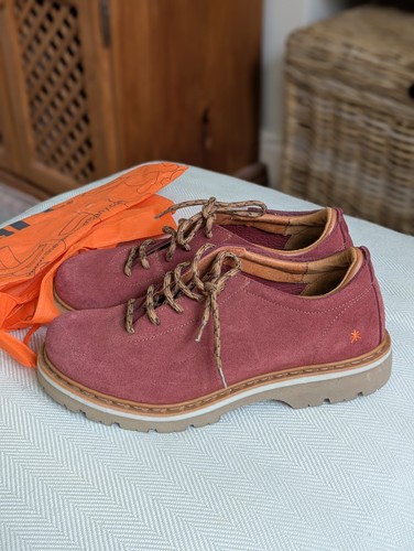 Art company shoes - art, soma