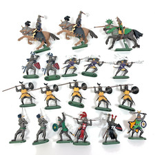 Britains Deetail Saracen Turks Knights Figures Mounted Plastic Metal Bases 1971