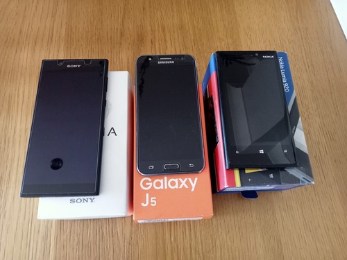 Job lot mobile phones - of,