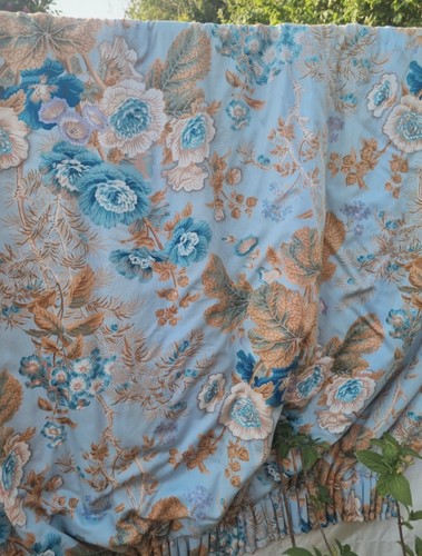Country house vintage - house, curtains