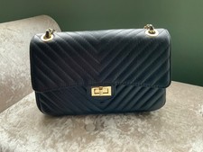 Renata Corsi Black Shoulder