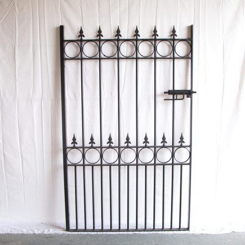 Heavy metal garden - garden, pedestrian