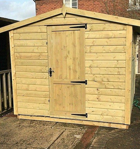 10x8 wooden shed 20mm heavy - wooden,