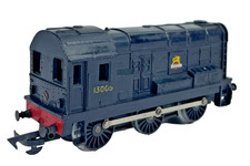 Tri-ang R152 Class 08 Diesel