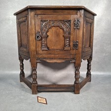 Old Charm Wood Bros Oak Hall