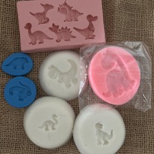 Silicone Dinosaur Moulds For Cake Decoration X 8  Moulds New/used