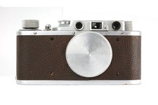 Leica II Model D - Flash mod 35mm Rangefinder camera with lens cap