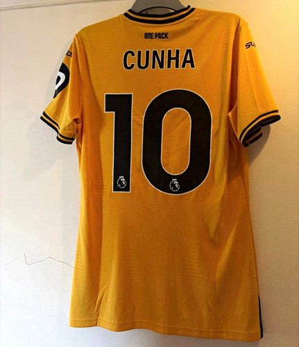 Sudu wolverhampton wanderers - wolverhampton,