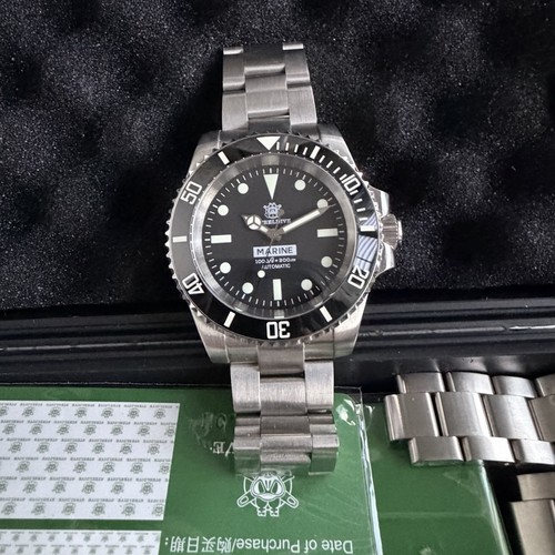 Steel dive submariner divers - dive,