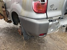 toyota rav4 rear bumper corner