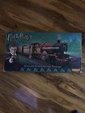 Hornby Harry Potter & The Order of the Phoenix Hogwarts Express 