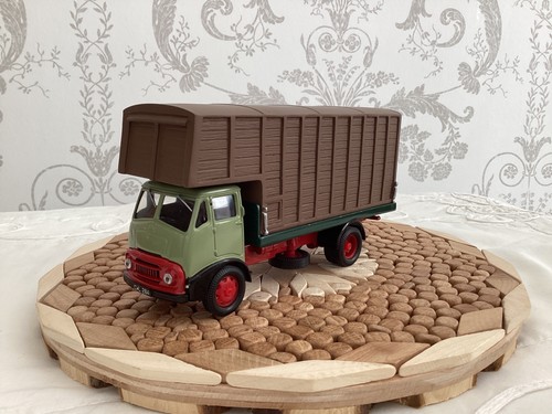 Trucks code 3 - 1:50,