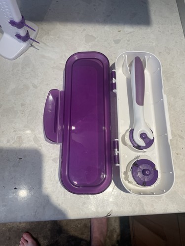 Wilton cake craft - craft,