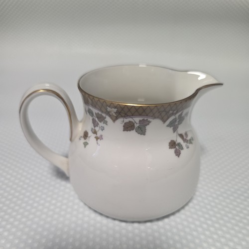 Royal doulton 1018 - doulton, lynnewood