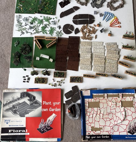Rare britains miniature - britains,