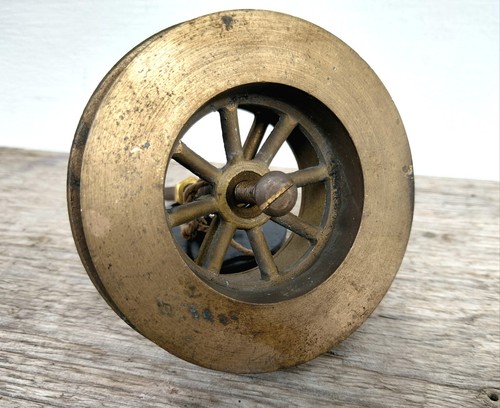 Vintage solid brass plug - brass, 2"