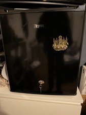 Igenix IG3711BL 47 Litre Lockable Table Top Fridge - Black 32067