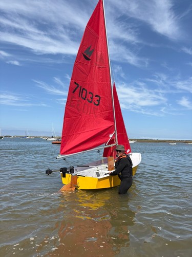 Mirror dinghy sailing boat - mirror,