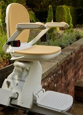 BROOKS 130 OUTDOOR STAIRLIFT |