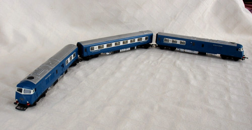 Triang hornby car - triang,