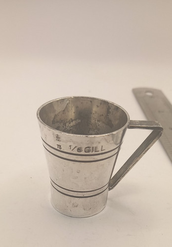 Vintage 6th gill measure - 1/6th,