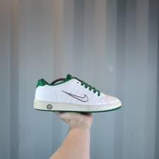 UK 8 - Nike Court Tradition