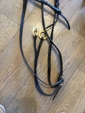 Stubben Leather Breastplate/ Martingale,Full Size, Black