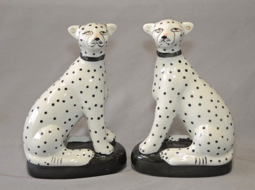 Pair staffordshire style - pair,