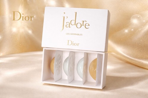 Dior adore les adorables - dior,